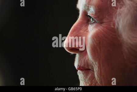 Dame Vera Lynn startet "The Times meines Lebens" Website - London Stockfoto