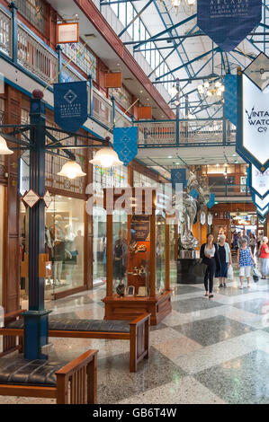 Innere des Brisbane Arcade Shopping Galerie, Queen Street, Brisbane City, Brisbane, Queensland, Australien Stockfoto