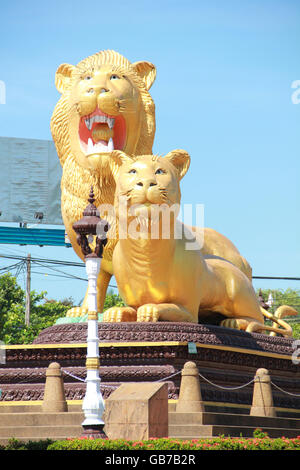 Statue des Löwen in der Stadt von Sihanouk Ville, Kambodscha. Stockfoto