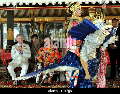 Prince Of Wales und Camilla Fernost Tour Stockfoto