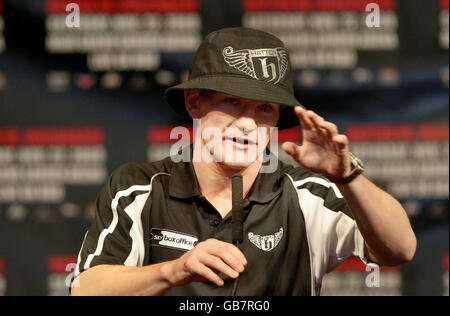 Boxen - Kopf an Kopf Pressekonferenz - Ricky Hatton V Paulie Malignaggi - Las Vegas Stockfoto