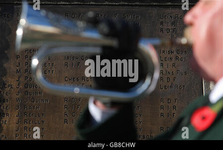 Irische cross Border Gedenkgottesdienst Stockfoto