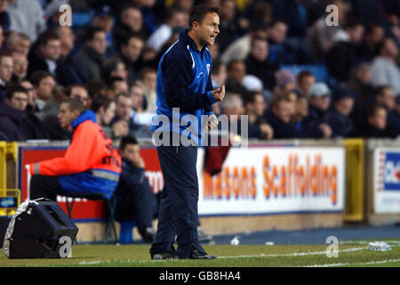 Fußball - bundesweit League Division One - Millwall V Nottingham Forest Stockfoto