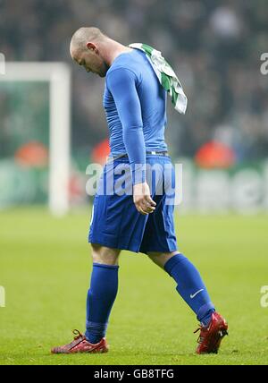 Fußball - UEFA Champions League - Gruppe E - Celtic / Manchester United - Celtic Park. Wayne Rooney von Manchester United geht nach dem letzten Pfiff niedergeschlagen aus Stockfoto