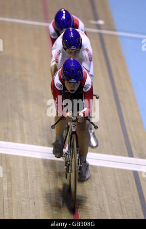 Die Briten Elizabeth Armitstead, Katie Colclough und Joanna Rowsell während der Damen-Mannschaftsverfolgung Stockfoto