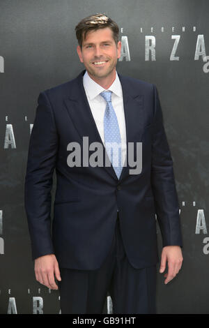 Adam Cozad an der Europa-Premiere die Legende von Tarzan Stockfoto