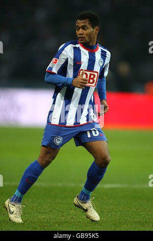 Fußball - Deutsche Bundesliga - Hertha Berlin / Hamburg SV - Olympiastadion. Raffael, Hertha Berlin Stockfoto