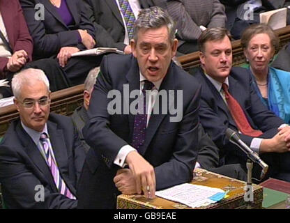 Premierminister Gordon Brown bei den Fragen der Premierminister im Unterhaus. Stockfoto