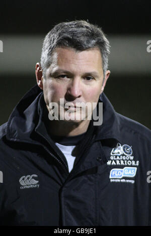 Rugby Union - Magners League - Glasgow Warriors gegen Cardiff Blues - Firhill Arena. Sean Lineen, Cheftrainer der Glasgow Warriors Stockfoto
