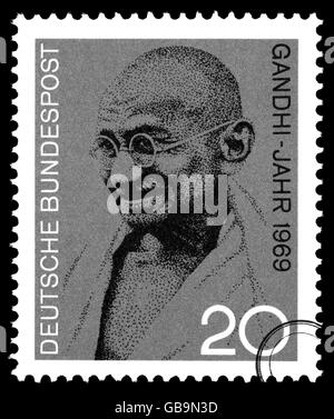 Eine Briefmarke gedruckt in Deutschland zeigt ein Porträt von Mohandas Karamchand Gandhi, ca. 2004 Stockfoto