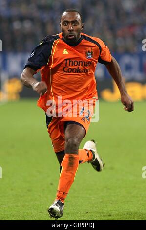 Fußball - UEFA-Cup - Gruppe A - FC Schalke 04 V Manchester City - Veltins-Arena Stockfoto