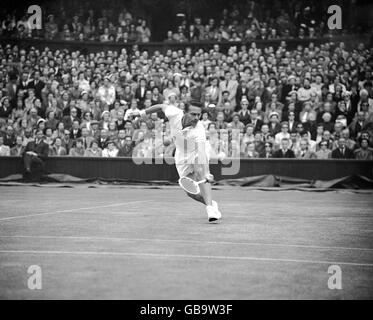 Tennis Wimbledon Championships 1954 - All England Club - Herren Einzel-Viertelfinale - Jaroslav Drobny V Ken Rosewall Stockfoto