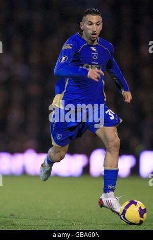 Fußball - UEFA Cup - Gruppe E - Portsmouth / AC Mailand - Fratton Park. Nadir Belhadj, Portsmouth Stockfoto