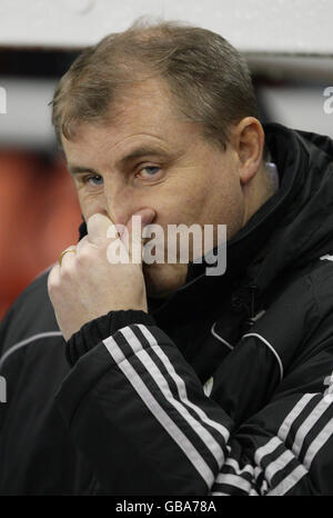 Fußball - Carling Cup - Viertelfinale - Stoke City / Derby County - Britannia Stadium. Derby-Manager Paul Jewell beim Carling Cup Quarter Final im Britannia Stadium, Stoke-on-Trent. Stockfoto