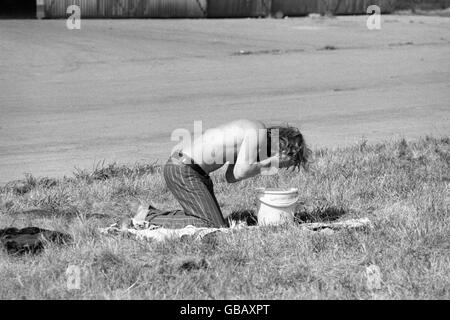 Britische Entertainment - Musik - Festivals - Watchfield-freie Musik-Festival - 1975 Stockfoto