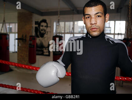 Boxen-Darren Sutherland Media Work Out - Real Fight Club Stockfoto