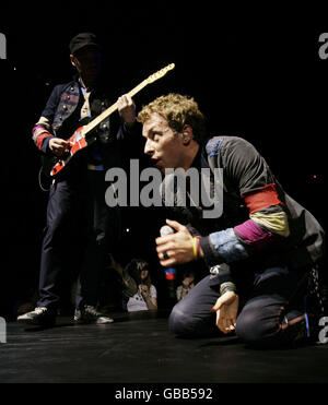 Coldplay in der 02 Arena - London durchführen Stockfoto