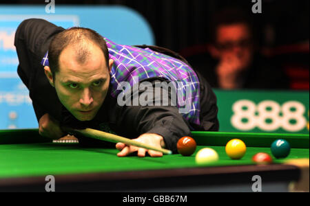 Snooker - Maplin UK Championships - Tag fünf - das Internationale Zentrum - Telford. Joe Perry in seinem Viertelfinalspiel während der Maplin UK Championship im International Center, Telford. Stockfoto