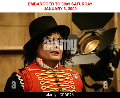 Sonntag Nacht Projekt mit Kirsty Allsopp und Phil Spencer Stockfoto