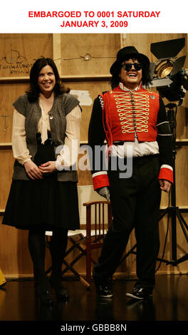 Sonntag Nacht Projekt mit Kirsty Allsopp und Phil Spencer Stockfoto