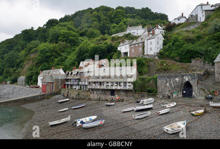 Rettungsstation & verrückt Kates Cottage, Clovelly Harbour, Devon Stockfoto