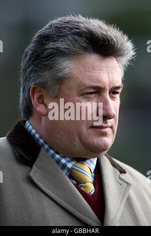 Pferderennen - das BGC-Weihnachtstreffen - erster Tag - Ascot Racecourse. Trainer Paul Nicholls Stockfoto