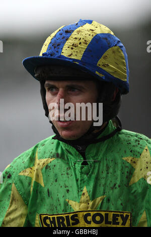 Pferderennen - das BGC-Weihnachtstreffen - erster Tag - Ascot Racecourse. Jockey Paddy Brennan Stockfoto