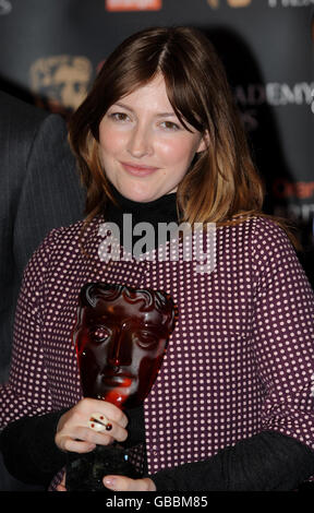 Die 2009 Orange Rising Star Nominierten werden im BAFTA HQ, Piccadilly, Central London, bekannt gegeben. Einer der Richter, Kelly MacDonald (im Bild) Posen mit Toby Kebbel und Noel Clarke (nicht im Bild), die die Nominee-Liste zusammen mit Michael Cera, Michael Fassbender und Rebecca Hall. Stockfoto