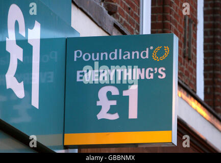 Umsätze steigen bei Poundland Stockfoto