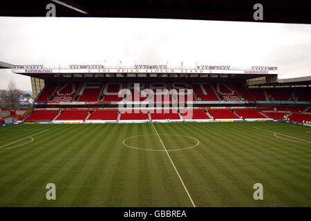 Fußball - Nationwide League Division One - Nottingham Forest / Walsall. Ein allgemeiner Blick auf den City Ground, Heimat des Nottingham Forest Stockfoto