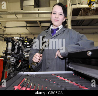 Neue energieeffiziente Schulungsakademie Jaguar Land Rover Stockfoto