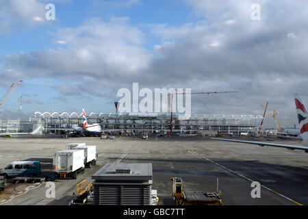 Generisches Bild des neuen Terminals 5 C am Flughafen Heathrow, der gerade gebaut wird. Stockfoto