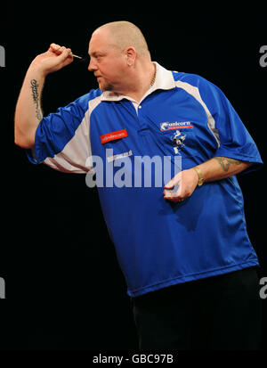Darts - Ladbrokes.com World Darts Championship - Alexandra Palace. Andy Hamilton im dritten Durchgang gegen Jelle Klaasen Stockfoto
