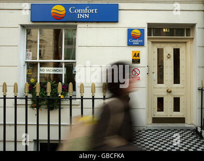 Wirtschaftskrise. Eine allgemeine Ansicht eines Comfort Inn Hotels in London. Stockfoto