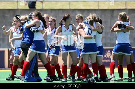 Großbritannien feiert den Gewinn der Goldmedaille im Finale des Women's Hockey Australia gegen Großbritannien beim Australian Youth Olympic Festival, Sydney Olympic Park, 18-01-09 Stockfoto