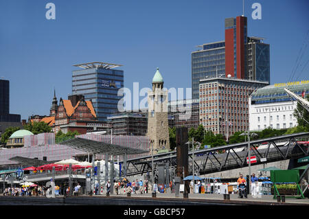 Landungsbrucken, St. Pauli, Hamburg, Deutschland / Landungsbrücken Stockfoto