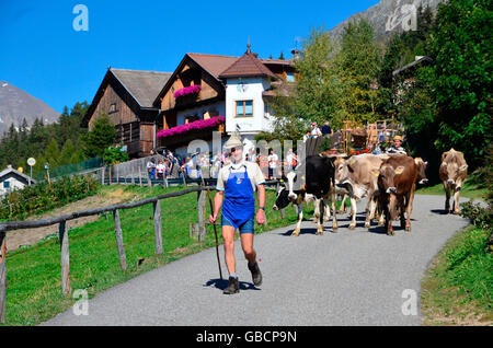 Parade, Alp Feier, Bergbauern, Pustertal, Südtirol, Italien, Mühlbach, Meransen / Mühlbach Stockfoto
