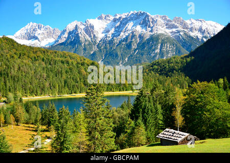 Lake Lautersee, Karwendelgebirge, Mittenwald, Isartal, Upper Bavaria, Bavaria, Germany / Lauter See Stockfoto