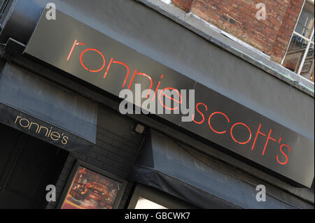 London Stock. Gesamtansicht von Ronnie Scott's, London. Stockfoto