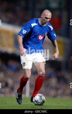 Fußball - FA Barclaycard Premiership - Portsmouth gegen Chelsea. Ivica Mornar, Portsmouth Stockfoto