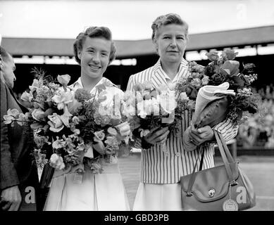 Tennis - Wimbledon Championships - Damen Einzel - Finale - Louise Brough V Maureen Connolly Stockfoto