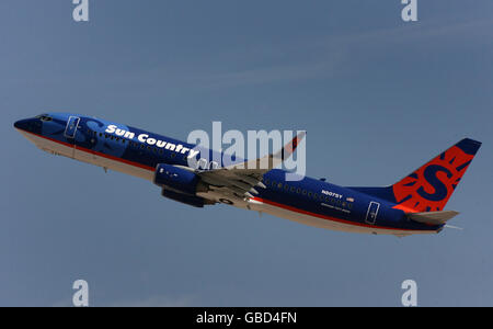 Ein Jet von Sun Country Airlines fliegt von Las Vegas aus Flughafen in USA Stockfoto