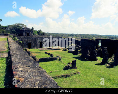 Alte Ruinen in Fort San Lorenzo in Colon, Panama. Stockfoto