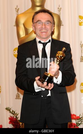 Danny Boyle wurde für Slumdog Millionaire bei den 81. Academy Awards im Kodak Theatre, Los Angeles, mit dem Preis für den besten Regisseur ausgezeichnet. Stockfoto