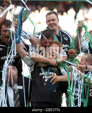 Rugby-Union - Powergen Cup - Final - Sale Sharks V Newcastle Falcons Stockfoto