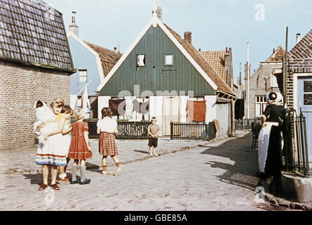 Geographie / Reisen, Niederlande, Dorf Urk, Straßenszene, 1950er Jahre, Additional-Rights-Clearences-not available Stockfoto