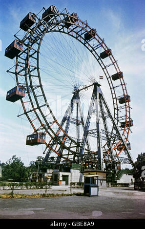 Geographie / Reisen, Österreich, Wien, Prater, Riesenrad, 1959, Additional-Rights-Clearences-not available Stockfoto