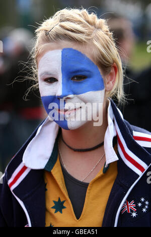 Rugby Union - RBS 6 Nations Championship 2009 - Schottland / Wales - Murrayfield. Ein Rugby-Fan vor Murrayfield. Stockfoto