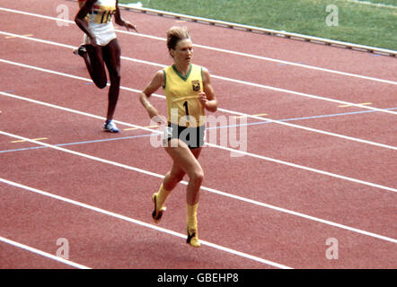 Leichtathletik - Olympische Spiele 1976 in Montreal - 200 m der Frauen. Raelene Boyle, Australien Stockfoto