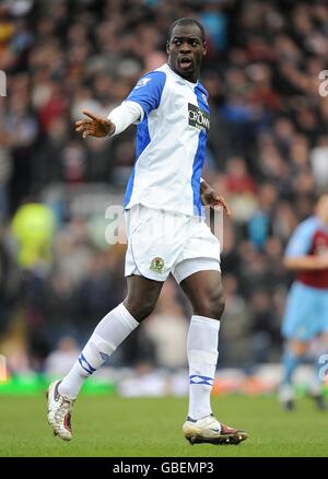 Fußball - Barclays Premier League - Blackburn Rovers gegen Aston Villa - Ewood Park. Christopher Samba, Blackburn Rovers Stockfoto